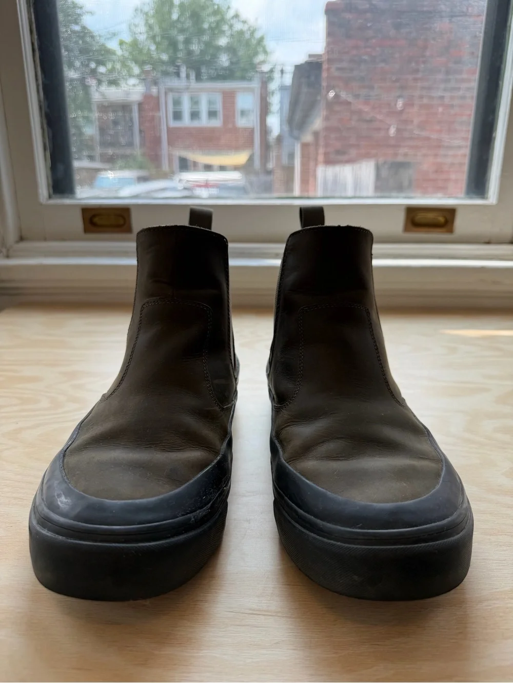 SeaVee’s Beyond and Back Boot - Black Olive